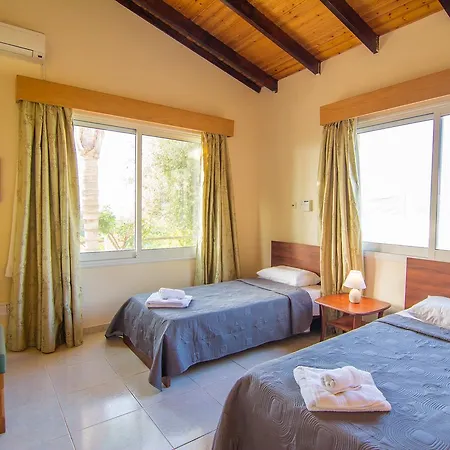 Corallia * Kato Yialia