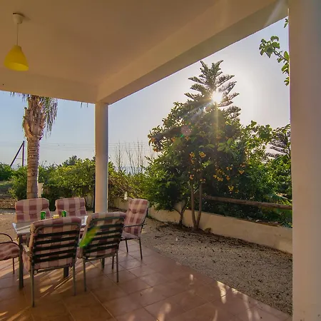 Corallia Villa Kato Yialia